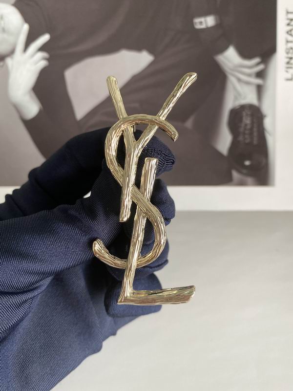 YSL Brooch 09yxq01